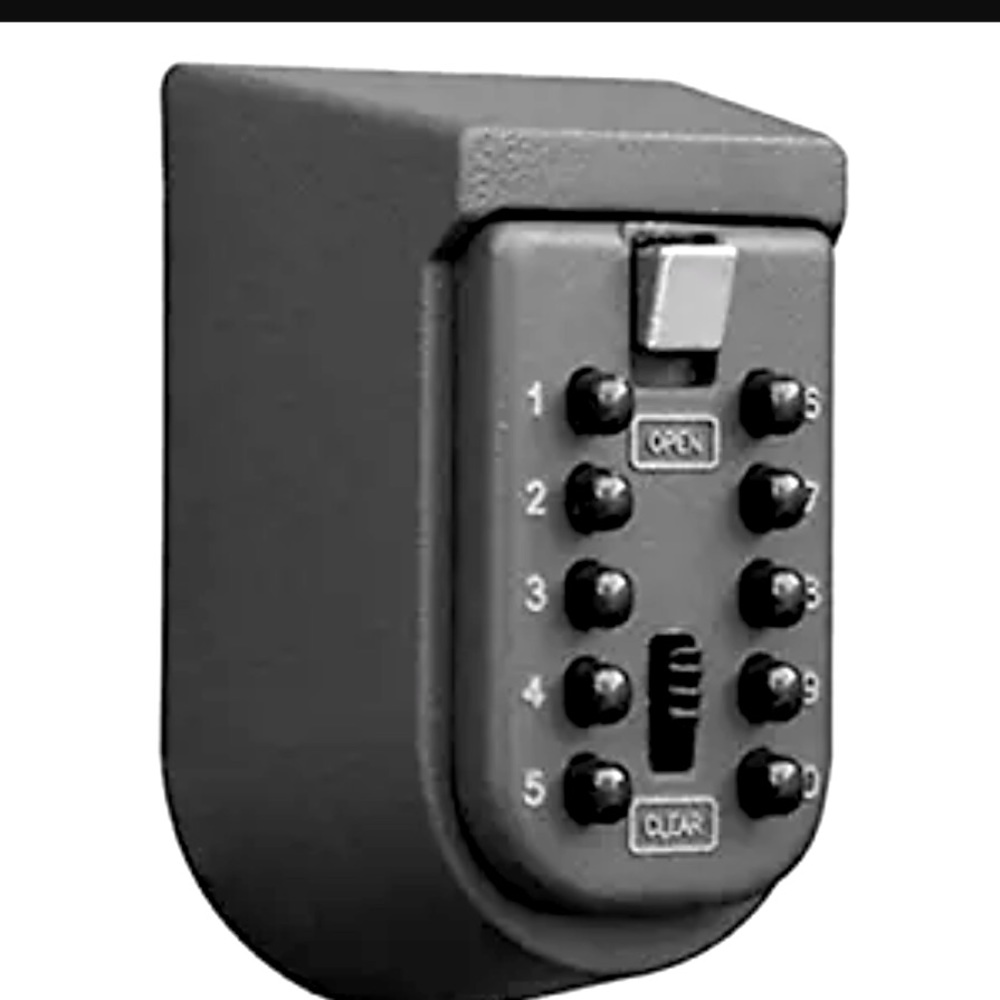 Wall mount key safe combination box